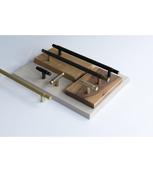 Tirador de mueble patinado sobre latón VENDÉ tirador de diseño
