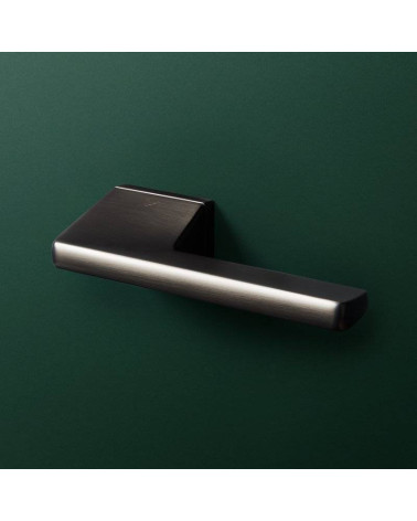 Tirador hexa sobre fondo verde