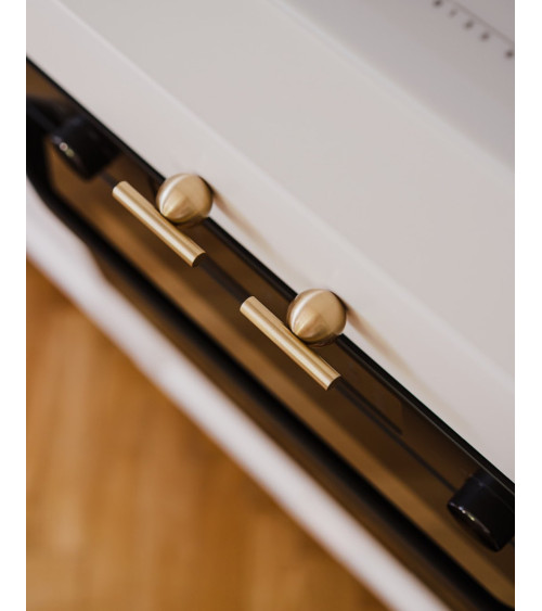 Tirador de mueble en latón brillante modelo 04