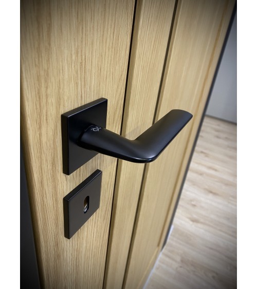 Tirador de puerta negra STINGER tirador de diseño