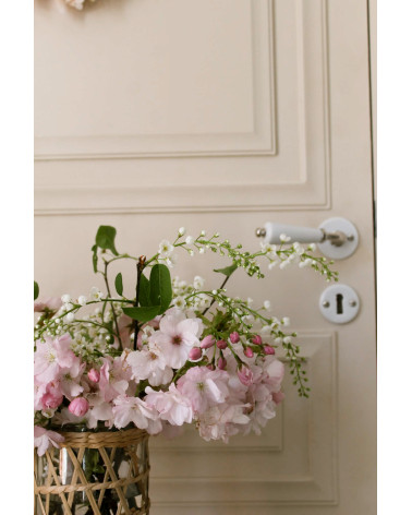 Tirador de puerta de porcelana blanca con acabado en níquel Merigous