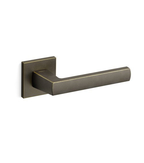 Tirador de puerta bronce Mandelli Fan tirador de diseño