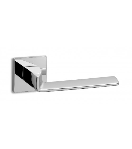 Tirador de puerta moderna ENTO EDGE SQ en latón - diseño