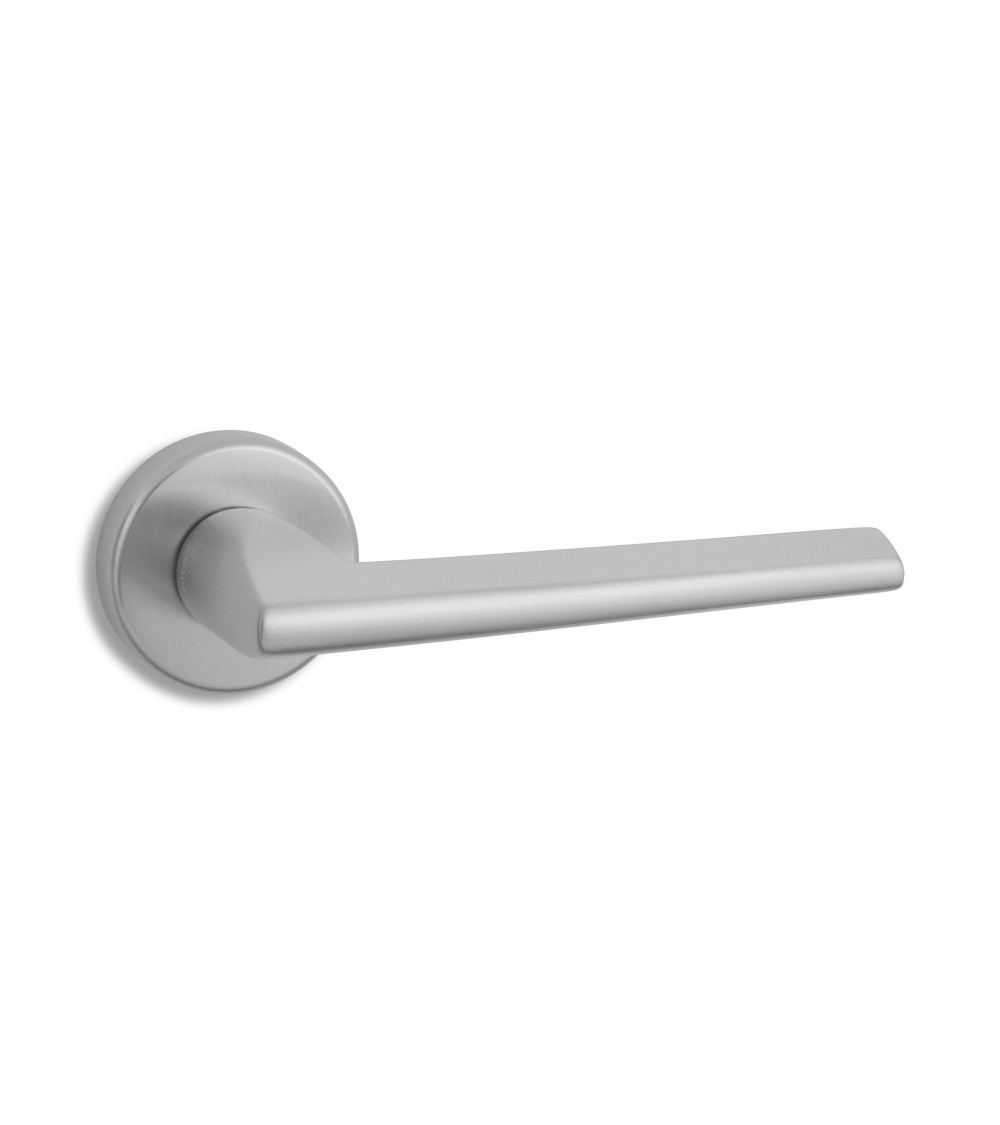 Tirador de puerta cromo satinado Ento Pilot tirador de diseño