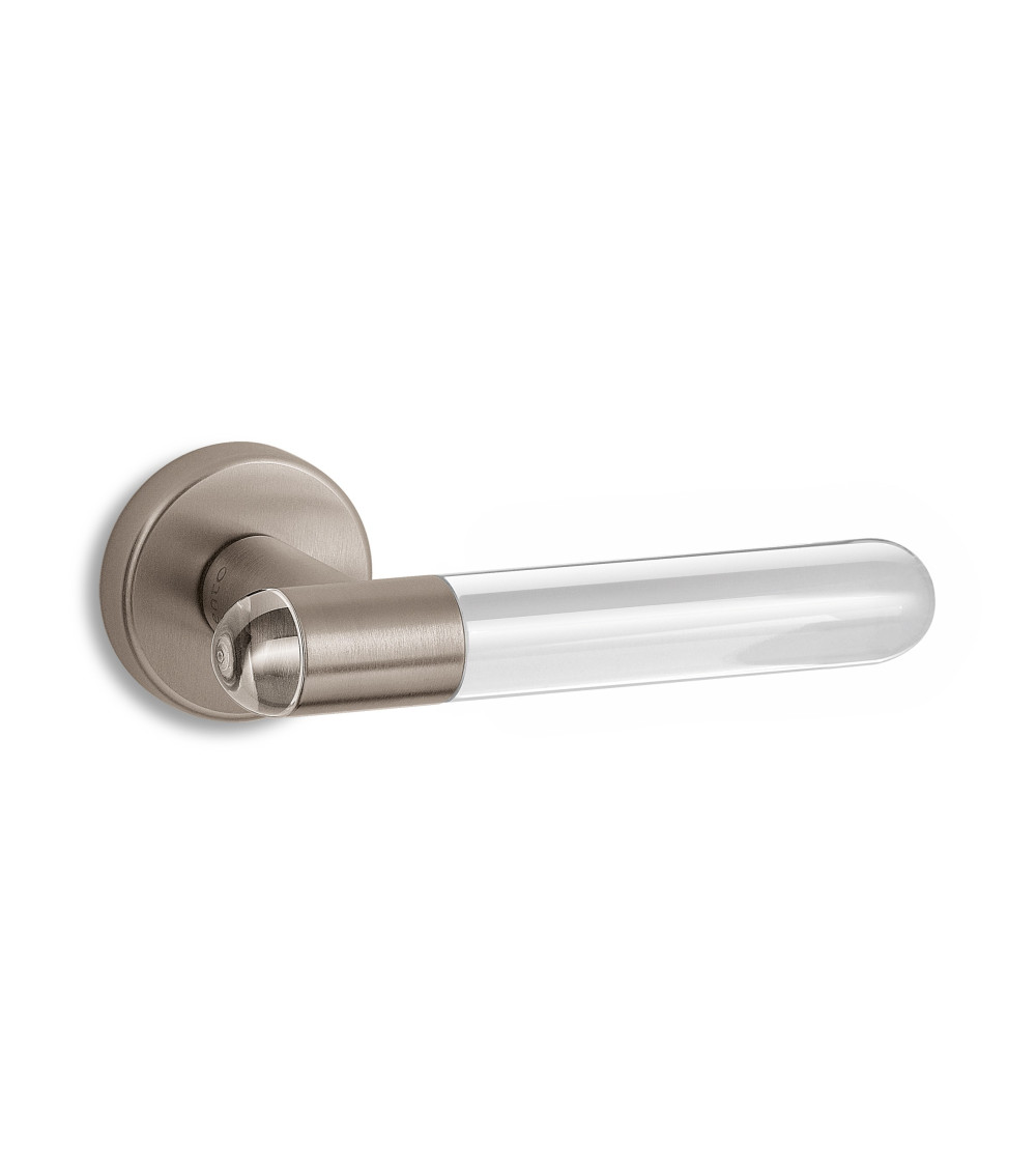 Tirador de puerta en latón y cristal Ento Drop tirador de diseño