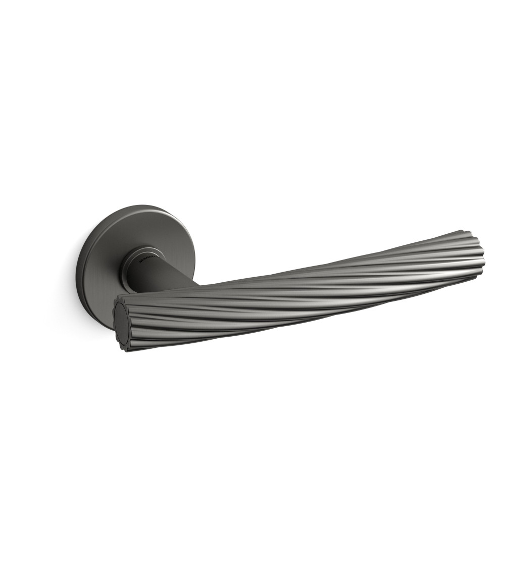 Tirador de puerta grafito Mandelli Fusilla tirador de diseño
