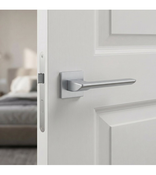 Tirador de puerta cromado satinado BIRA diseño