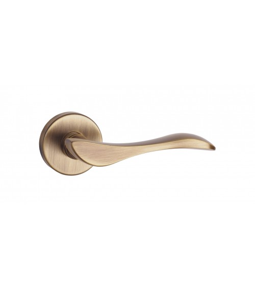 Tirador de puerta pátina antiguo mate TUPAI 940 ferretería design