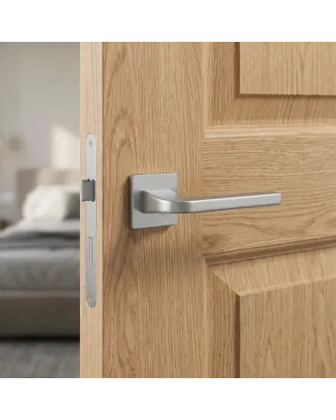 Tirador de Puerta en Cromo Satinado Sofisticado - Modelo ISMENA