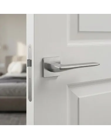 Tirador de Puerta Cromo Cepillado Sutil y Refinado - Modelo IRIS