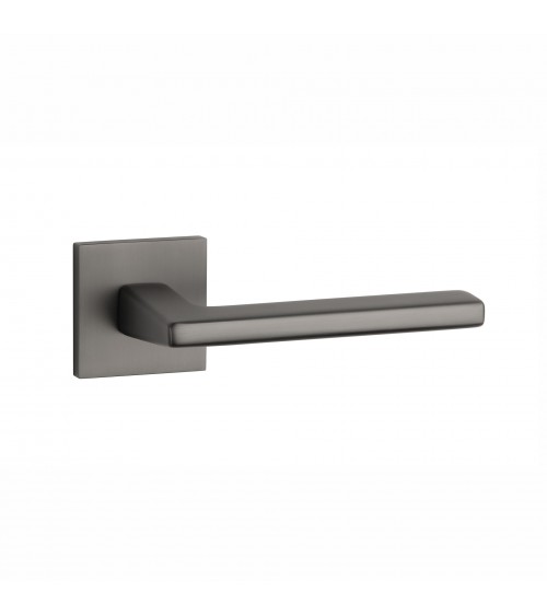 Tirador de puerta antracita ARTA manilla de diseño