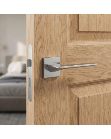 Manilla de puerta cromo satinado para una decoración sofisticada - Modelo VIP