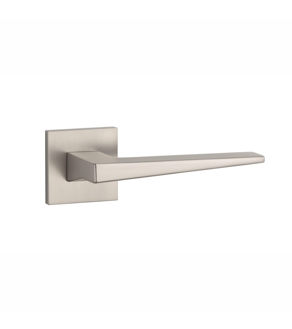 Tirador de puerta níquel cepillado EDA diseño