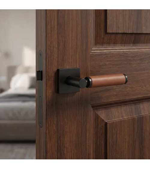 Tirador de puerta negro en cuero claro TUPAI 4200/200 cuadrado - herraje design