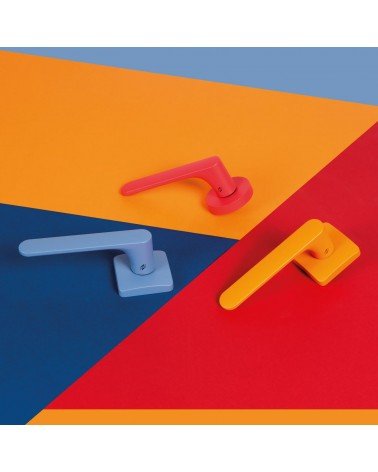 Manilla de puerta de color marrón, placa cuadrada - Colombo Design Mood - tirador de diseño