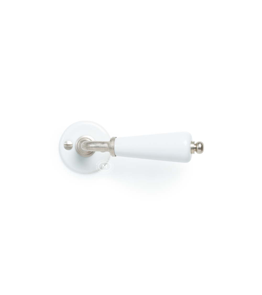 Tirador de puerta tipo barril sobre roseta blanca de porcelana - color niquelado - tirador de diseño