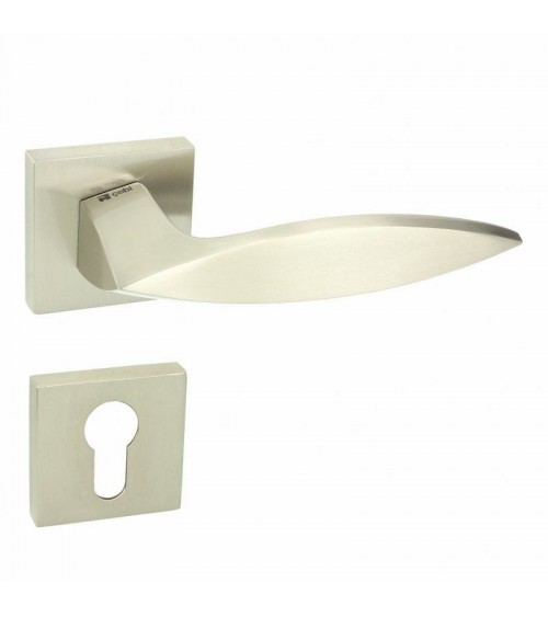 Manilla de puerta de diseño Quezo QR con llave I - ferretería de diseño