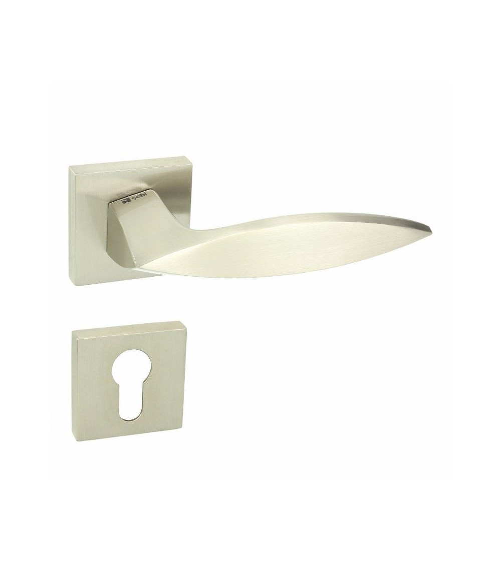 Manilla de puerta de diseño Quezo QR con llave I - ferretería de diseño