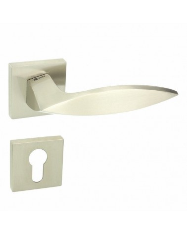 Manilla de puerta de diseño Quezo QR con llave I - ferretería de diseño