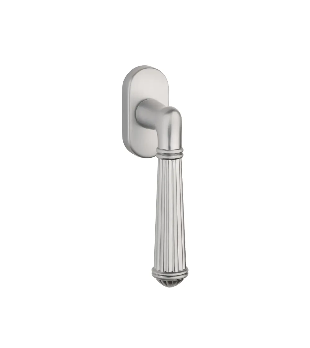 Manilla de ventana ARIDA de aluminio en acabado cromo satinado