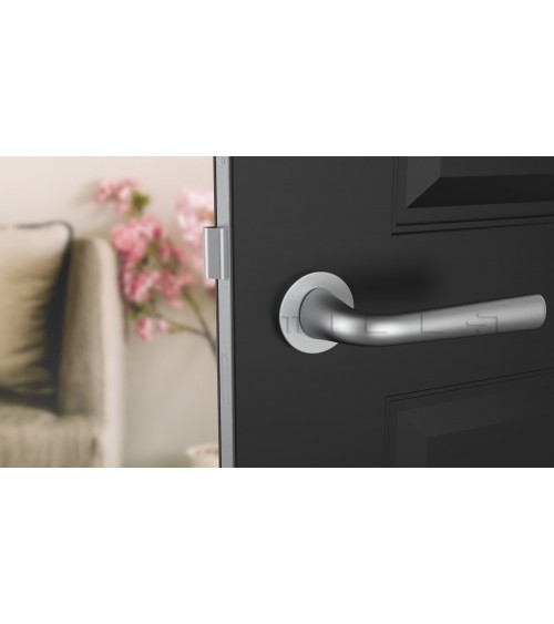 Tirador de puerta cromo satinado TULIPA para puerta interior de diseño
