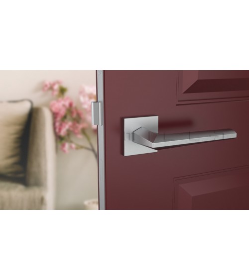 Manilla de puerta cromo satinado JASMINA diseño decorativo