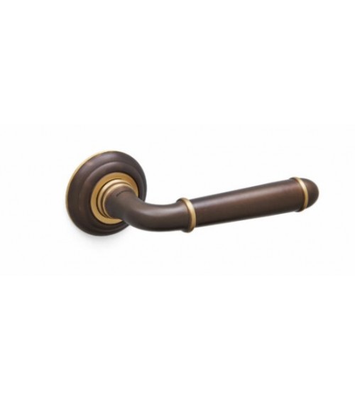 Manija de puerta bronce esculpido Mandelli Hartu diseño