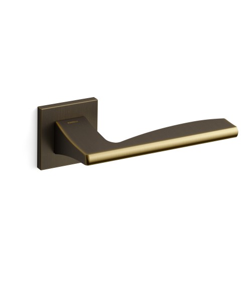 Manija de puerta bronce mate Mandelli Link diseño