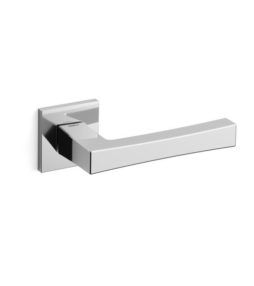 Tirador de puerta cromada pulida Mandelli Telis diseño