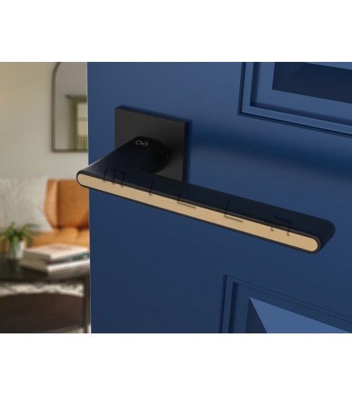 Manilla de puerta negra y dorada Ferrara cuadrado - diseño de manilla