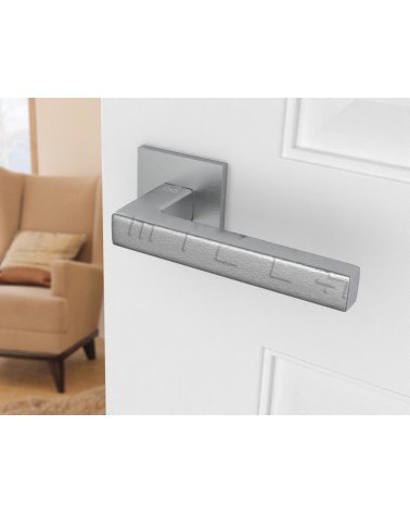 Manilla de puerta cromo cepillado Line STELLA Q - diseño