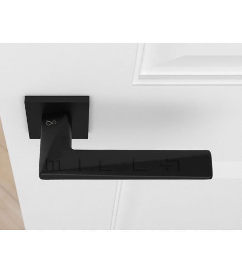 Tirador de puerta negra DIAMANT diseño