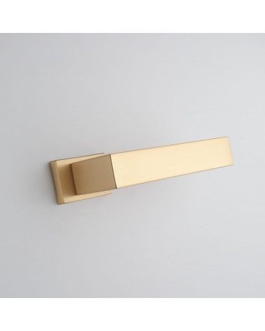 Tirador de puerta moderna PINA tirador de diseño visto de lado