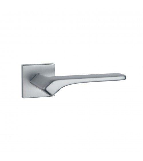 Manecilla de puerta cromado satinado BERGERIA ferretería design