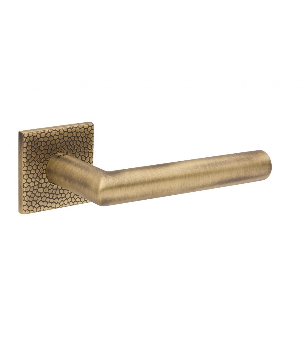 Tiradores de puerta pátina antigua mate TUPAI 4002-T1