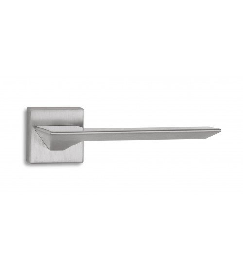 Tirador de puerta cobre Ento Cedro ferretería de diseño