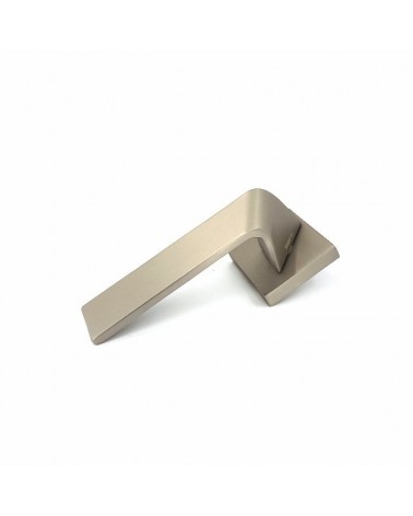 Tirador de puerta Buzz QR con roseta llave WC - herraje de diseño