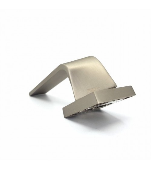 Manilla Buzz QR con roseta llave WC - herraje de diseño