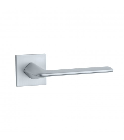 Tirador de puerta cromado satinado TOBA diseño