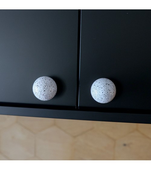 Botón de mueble en madera de haya blanco/negro Mélange tirador de diseño
