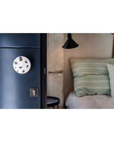 Pomo de mueble en cemento - Urbi & Orbi Demenico Rocks Cono - tirador de diseño