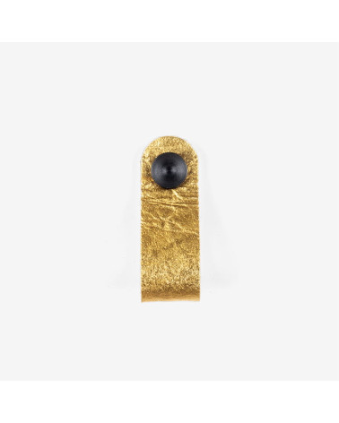 Botón de mueble dorado en cuero de piña - diseño