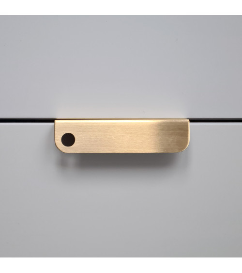 Tirador de mueble de latón EDIT O tirador de diseño