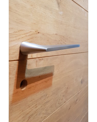 Tirador de puerta VERUM Lieve, diseño ultrafino - tirador de diseño