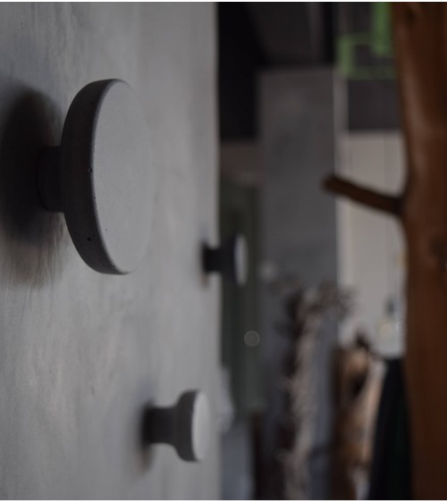 El conjunto de ganchos de pared Pomolo de Urbi et Orbi