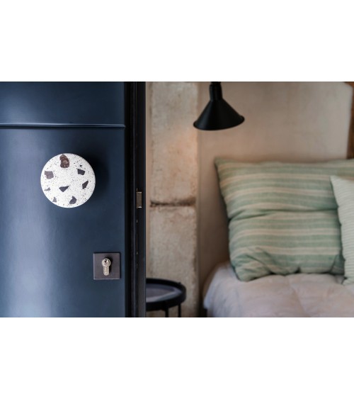 Botón de mueble de cemento - Urbi & Orbi Demenico Rocks Cono - tirador de diseño