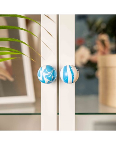 Botón de mueble de madera de haya Azul Azur - tirador de diseño