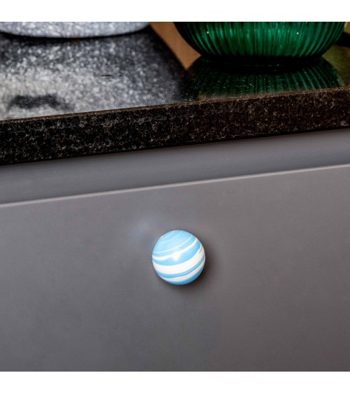 Botón de mueble de madera de haya Azul Azur - tirador de diseño