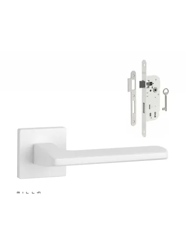 Set de manija de puerta blanca PYROLA con cerradura Llave de Habitación blanca sobre fondo blanco