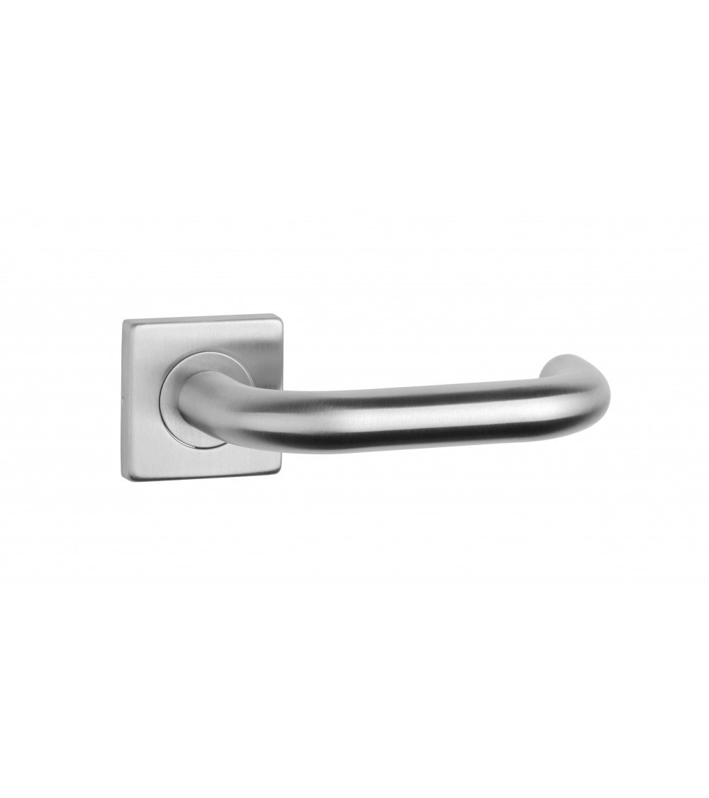 Manilla de puerta clásica KVADRAT 1704